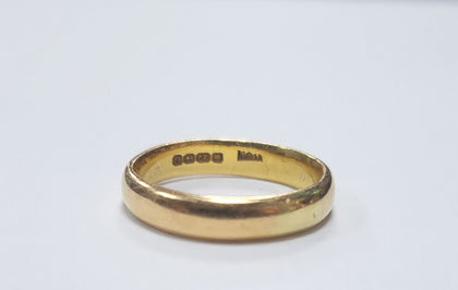 22ct  Yellow Gold Band Ring - 4.20G - Size J - Hallmarked