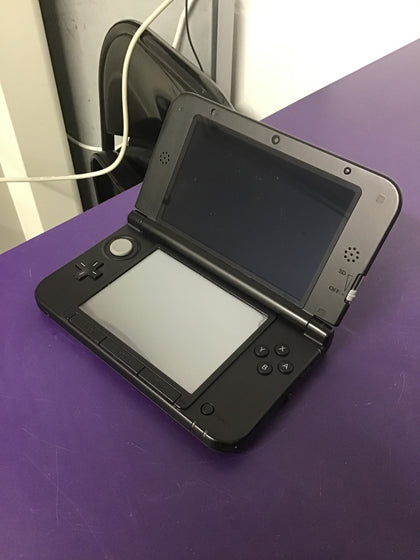 Nintendo Pokémon x & Y Limited Edition