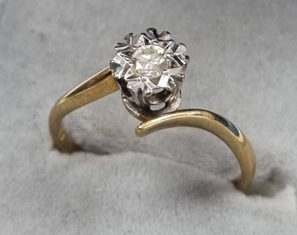 9ct gold diamond ring 0.15ct Q