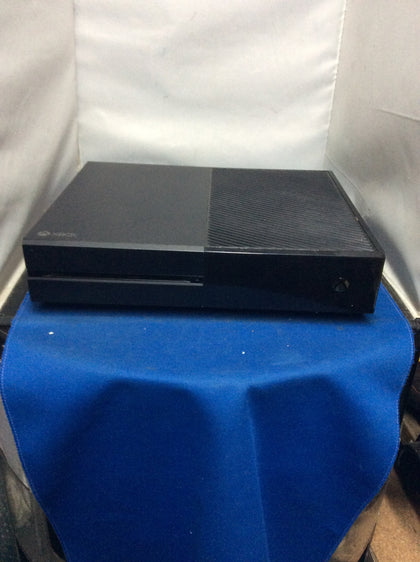 Xbox one 500gb (no pad).