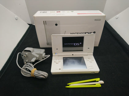 Nintendo DSi - White