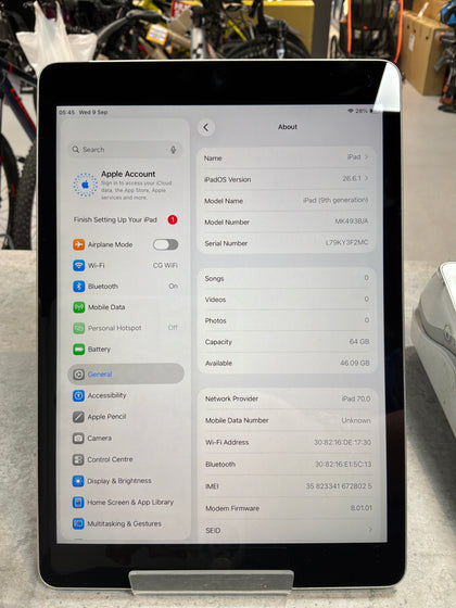 Apple iPad 9th Gen 10.2in Wi-Fi & cellular 64gb