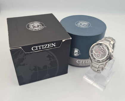 Citizen H570 Eco-Drive Gents Chronograph Mens Watch - Steel Bracelet - Boxed