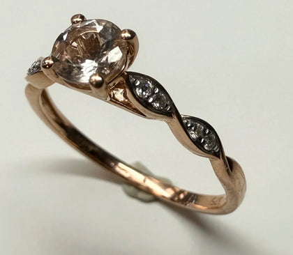 9CT ROSE GOLD RING WITH DIAMOND SIZE P