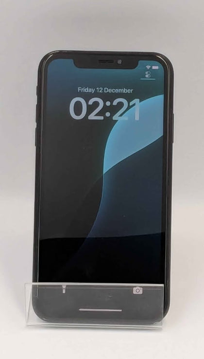 Apple iPhone XR 64GB Black, Unlocked, 81%BH *THIS DOES NOT UPDATE NEW IOS*