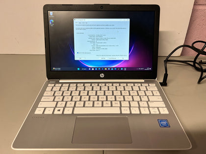 HP 11-AK0512/N4020/4GB Ram/64GB SSD/11