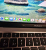 Apple MacBook Air 2020 / 13.3-inch / M1 / 256GB SSD / 8GB Ram