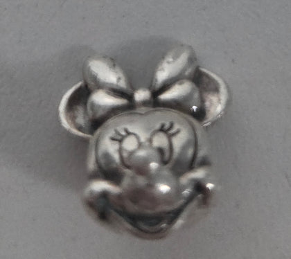 ** Collection only ** Disney Minnie Mouse Portrait Charm