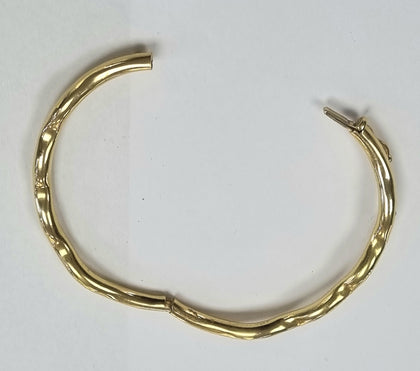 18ct Gold Bangle