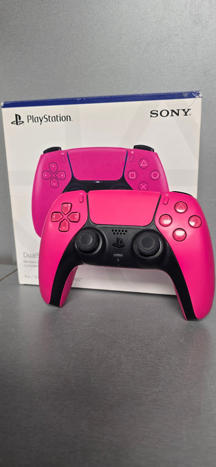 Nova Pink ps5 Controller