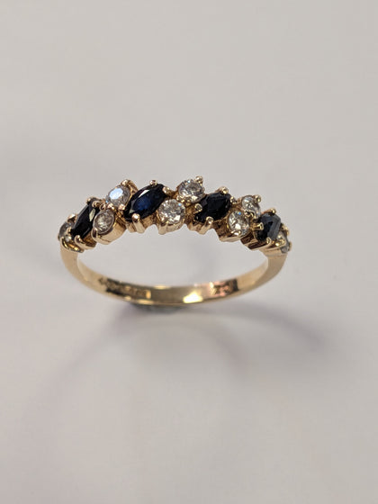9ct Gold Black & Clear Stone Ring