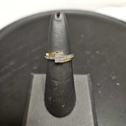 18ct Yellow Gold .5 Diamond Ring