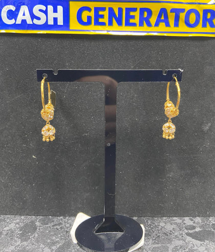 22ct Gold Earrings, 8.4g