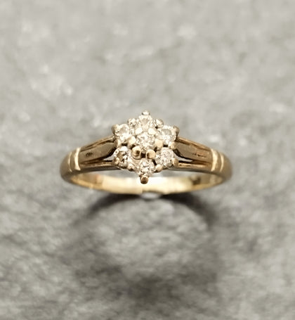 9ct Yellow Gold 0.25ct Diamond Flower Cluster Ring - Size J