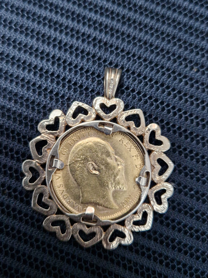 1903 full gold sovereign + 9ct Mount