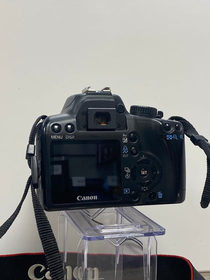 Canon 1000D + 18-55mm Lens