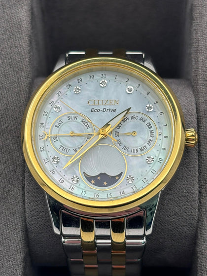 Citizen Eco-Drive Calendrier Chronograph Diamond MID SIZED Watch FD0004-51D boxed