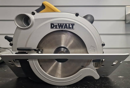 DeWalt D23650-GB Corded Circular Saw