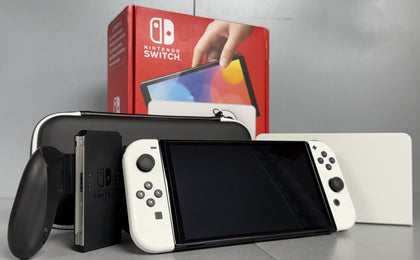 Nintendo Switch OLED - White Console Bundle ( + Unboxed Crash Bandicoot N. Sane Trilogy ) ** Boxed **