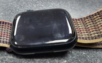 Apple Watch Series 8 - 45mm - Midnight Aluminium Case with Sport Strap - 85% Battery Helth