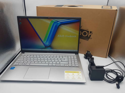 Asus Vivobook X1704Z/i3-1215U/8GB RAM/512GB SSD/17