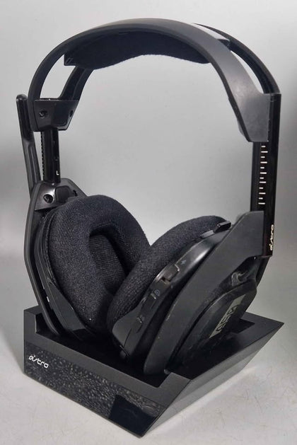Astro A50 wireless + Base station Gaming Headphones (BOXED WITH CHARGING DOCK)