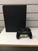 Microsoft Xbox One X + Pad