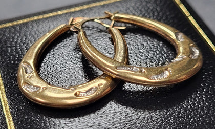 9CT -  Gold Hoop Earrings - 1.00g