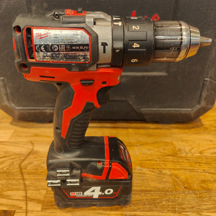 Milwaukee M18BLPD / Milwaukee M18BLID Power Tool Set