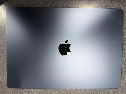 MacBook Air 15 M3 Chip 8GB Ram 256GB SSD 15