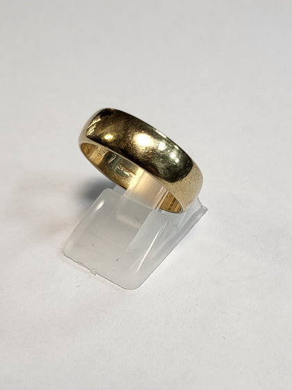 9ct Yellow Gold Band Ring - Size S - 5.66G