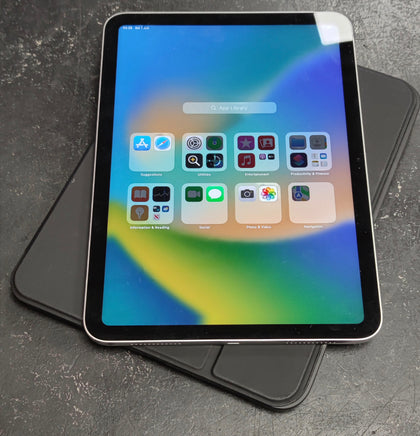 Apple iPad 10th Gen 10.9in Wi-Fi 64GB - Silver**Unboxed**