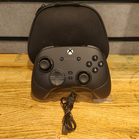 Razer Wolverine V3 Pro Controller - Xbox