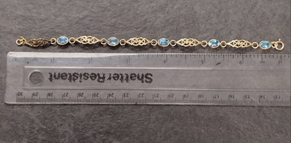 9ct Yellow Gold Celtic Bracelet with 5 Bezel Set Blue Stones - 7