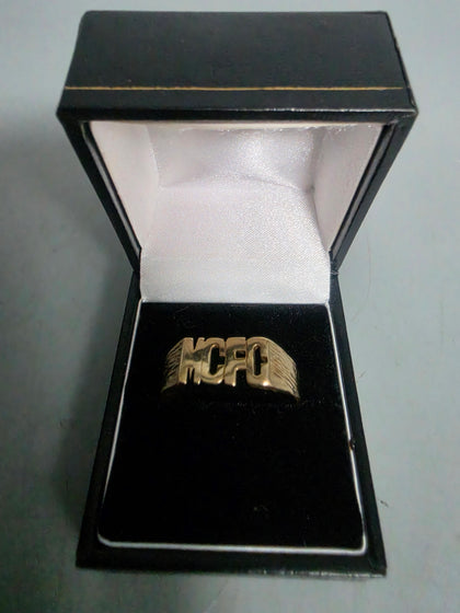 9CT Gold RING MCFC 3.7G