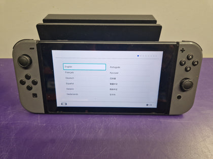 Nintendo Switch Console Complete - Grey