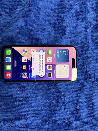 Apple Iphone 15 - Black.