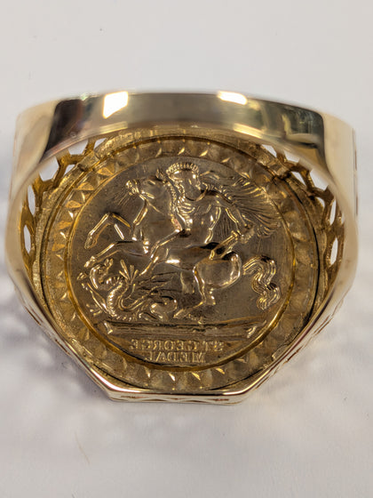 9ct George & Dragon Ring Size U 1/2