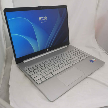 HP 15S-FQ5030, i7-1255U, 8GB Ram, 512GB SSD, 15