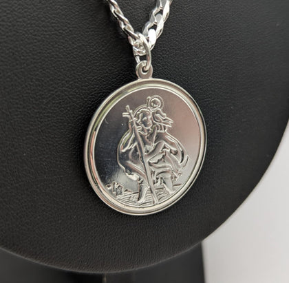 925 SILVER HALLMARKED, ST. CHRISTIPHOR PENDANT ON THIN CURBED CHAIN W/LOBSTER LOCK, 24