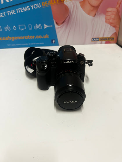 Panasonic Lumix GH4 With Lumix 45-175mm power zoom lens