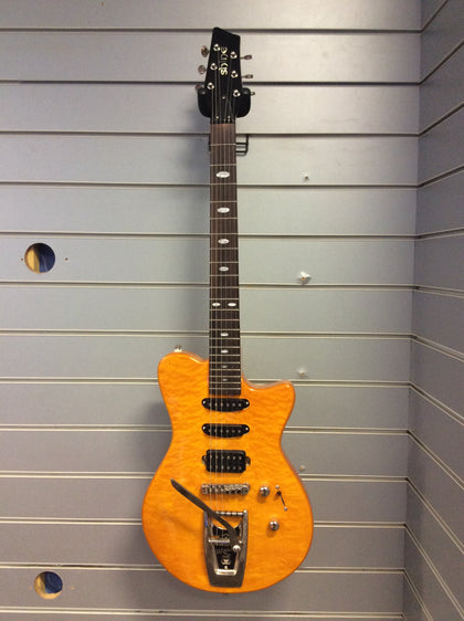 Wilkinson Shine Guitar