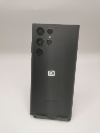 Samsung Galaxy S22 Ultra Dual Sim 128GB Green, Unlocked scratches on screen