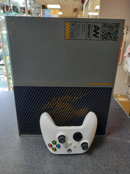 Microsoft Xbox One Sentinel Task Force Edition Call of Duty With White Controller