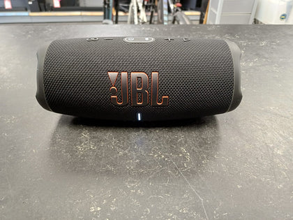 JBL Charge 5