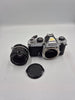 Nikon fm 2605256 with lense and carry case