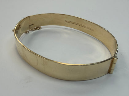 9ct yellow gold hinged bracelet
