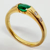 18ct yellow gold green & diamond K 1/2
