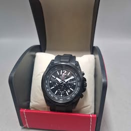Casio Edifice EFR-545SBPB-1BVER Solar powered