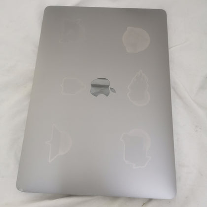 MacBook Pro 15,2/i7-8559U/16GB Ram/2TB SSD/TB/13”/SG/B-ITEM HAS COSMETIC DAMAGE FROM STICKERS APPLIED TO CASING